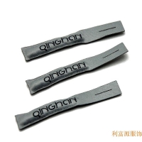 充棉織嘜、織嘜拉頭、童裝織嘜、切邊織嘜商標(biāo)、超聲波織嘜、女裝織嘜、男裝織嘜